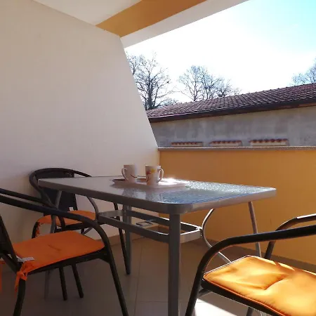 In Porec/istrien 36895 Apartment *